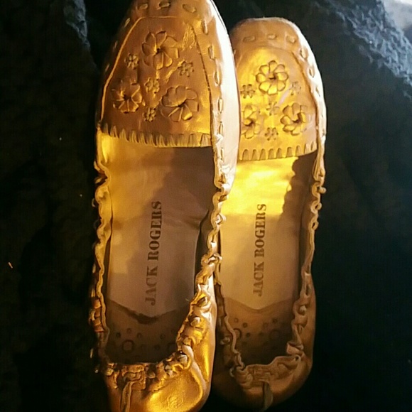 Shoes - Picture 2 of 2